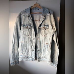 Hollister Co Women’s Relaxed Fit Light Blue Denim Jean Jacket